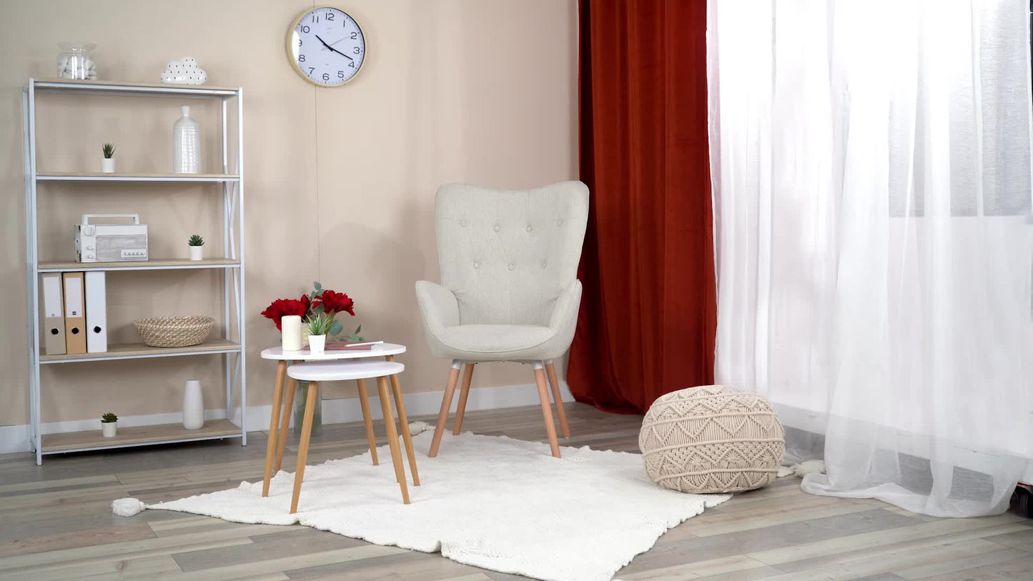 Fauteuil – Lounge Stoel – Relaxstoel – Zetel – Scandinavische Fauteuil Beige – Houten Armleuningen en Poten – Hoogwaardig Schuim – Compacte Afmetingen 66x71x109 cm