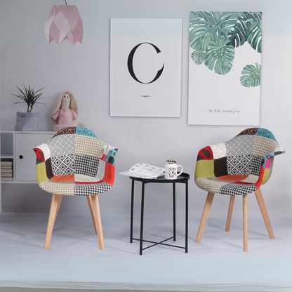 Set van 2 Eetkamerstoelen – Scandinavische Kuipstoelen met Armleuning – Patchwork Stof in Meerkleurig Design – Houten Poten – Comfortabele Fauteuils voor Eetkamer of Woonkamer