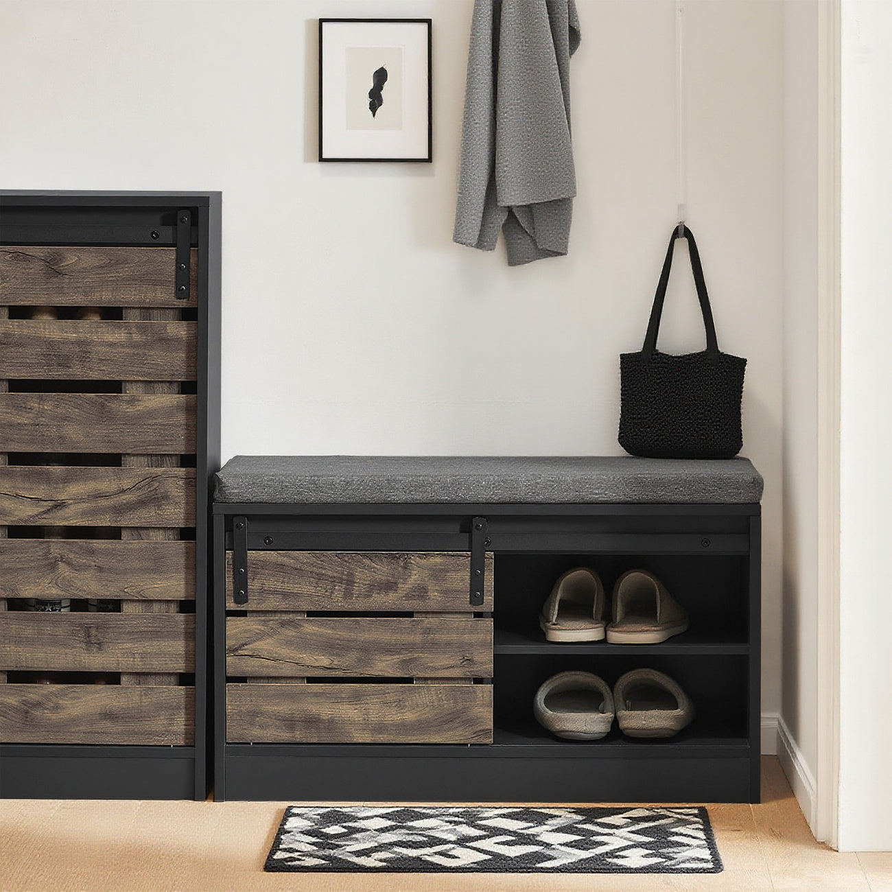 Schoenenrek – Schoenenkast – Schoenenopberger – Schoenenbank – Schoenenmeubel – Hout – Schuifdeuren – Met Zitkussen – Vintage Design – 80x35x48 cm