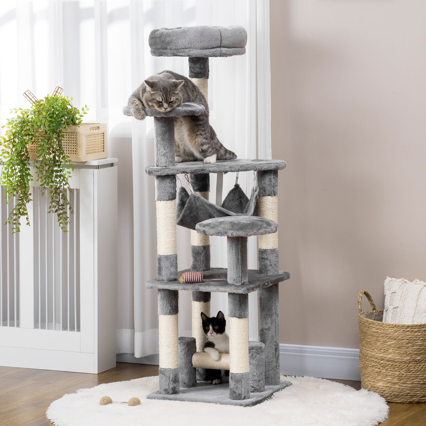 Krabpaal – Kattenboom – Krabmeubel – Klimpaal – Speelpaal – Grijs – Stevige Houten Constructie – Comfortabele Hangmat