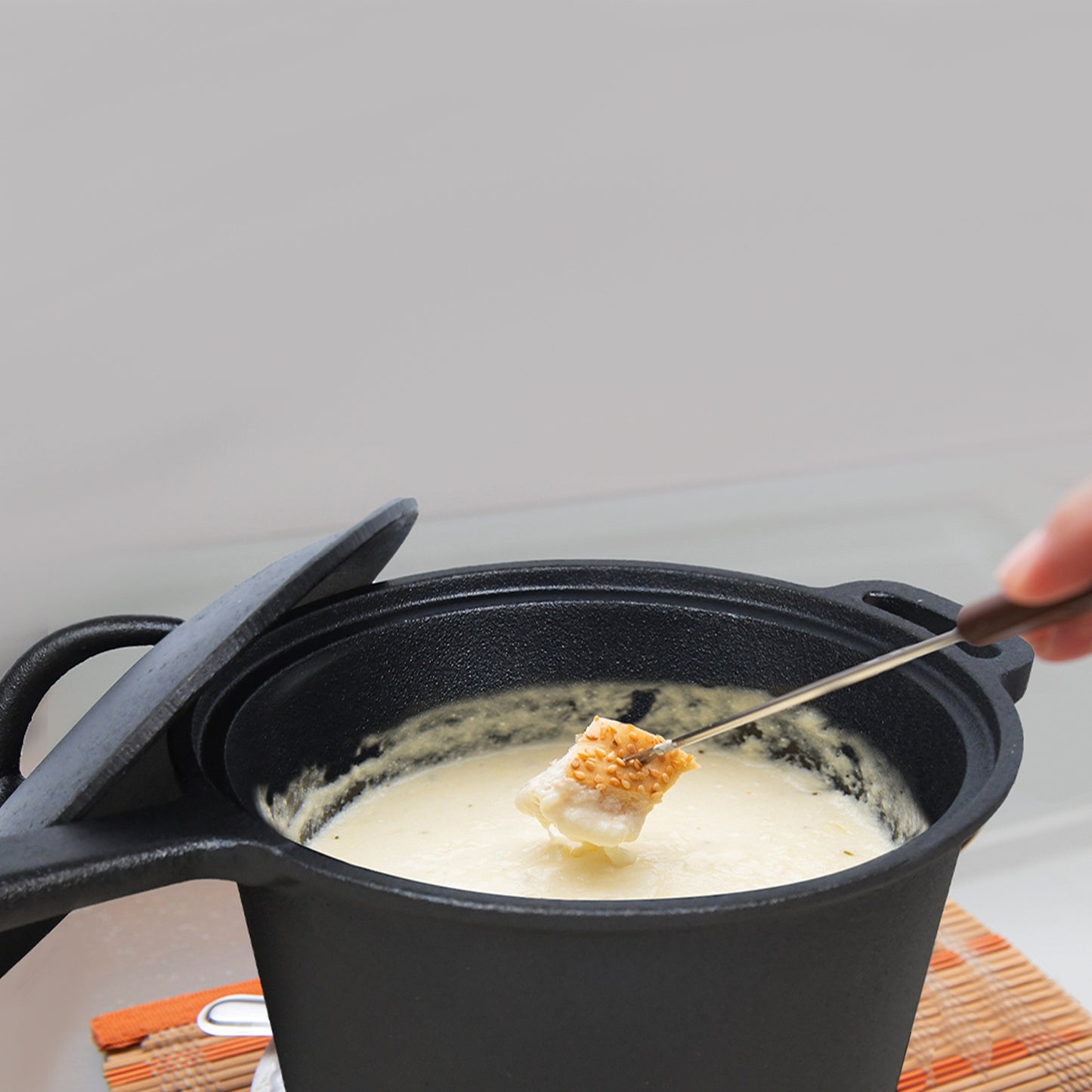 Dutch Oven Set – Gietijzeren Braadpan – Outdoor Kookset – Camping Kookgerei – Stoofpan Set – Inclusief Deksel En Poten – Duurzaam Gietijzer