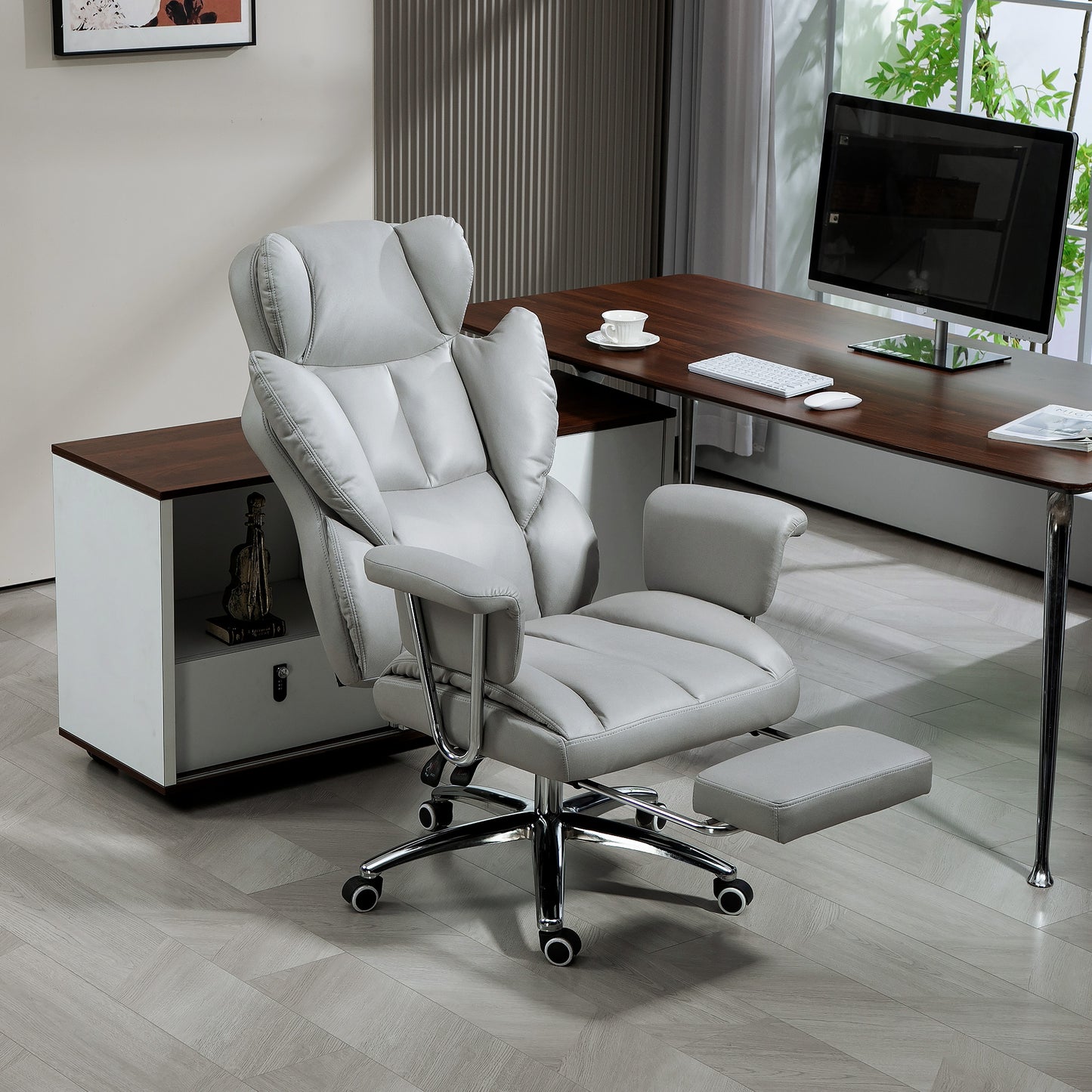 Bureaustoel – Office Chair – Ergonomische Stoel – Draaistoel – Kantoorstoel – Verstelbare Rugleuning Tot 135° – In Hoogte Verstelbaar Met Voetensteun – Lichtgrijs – Max. 120 kg