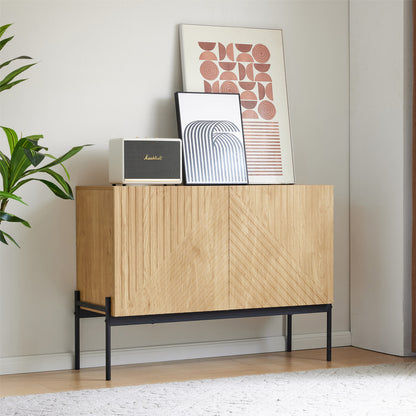 Dressoir – Sideboard – Opbergkast – Ladekast – Buffetkast – Modern – 2-Deurs – Met Metalen Poten – Houtlook – 100x75x40 cm – Duurzaam Niet-Houten Materiaal – Eenvoudige Montage