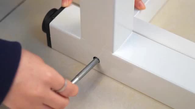 Verhoogde Plank Voor Op De Wasmachine – Wasmachineplank – Opbergrek – Wasmandhouder – Waskameropberger – Verstelbare Hoogte – Draagkracht 350 Kg – Walnootblad Matzwarte Poten