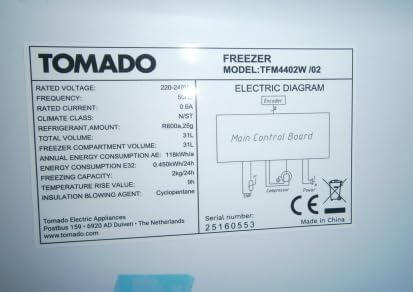 Tomado TFM4402W - Mini freezer - Freestanding - Bar model - 31 liters - White - QUORE