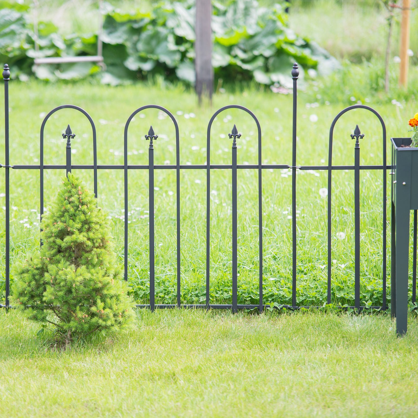 Zwarte Metalen Tuinafscheiding – Tuinhek – Tuinpaneel – Tuinafrastering – Tuinborder – Set van 4 Panelen – Robuust Gesmeed Ijzer – 4,8 Meter Lang