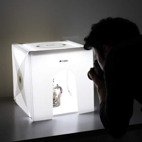 Foldio2 Plus + 360 Studio Set (15" Foto Lightbox Set met Extra Lights & Smart 360 Fotografie Draaitafel/Met 10" Bluetooth 360 Draaitafel/Witte & Zwarte Achtergrond Vellen Inbegrepen)