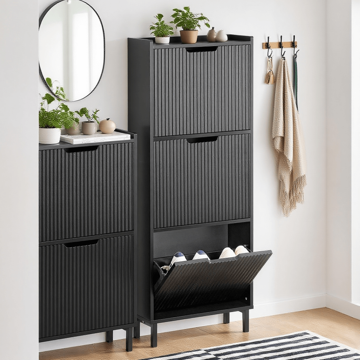 Schoenenkast – Schoenenrek – Schoenenopberger – Schoenenplank – Schoenenkastje – Compact 50x19x130 cm – MDF en Stalen Poten