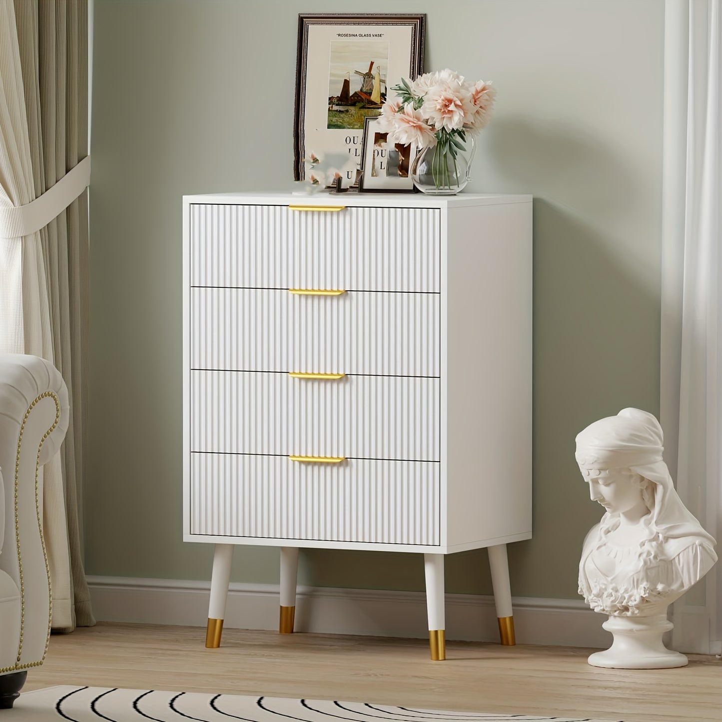 Opbergkast – Kast – Ladenkast – Ladekast – Dressoir – Zwart Met Geborsteld Gouden Handgrepen – 4 Laden – Stevige Constructie – Eenvoudige Montage