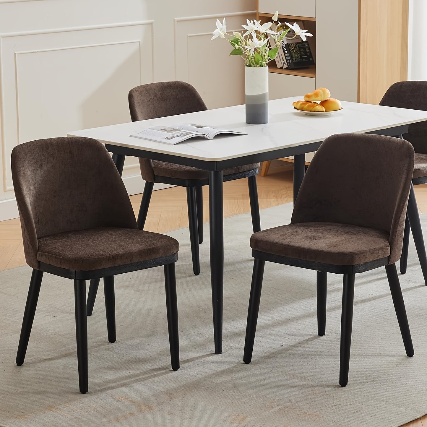 Gestoffeerde Eetkamerstoelen – Stoelen Set – Dining Stoelen – Keukenstoelen – Bistro Stoelen – Set Van 2 – Comfortabele Dikke Kussens – Stevige Houten Poten – Bruin