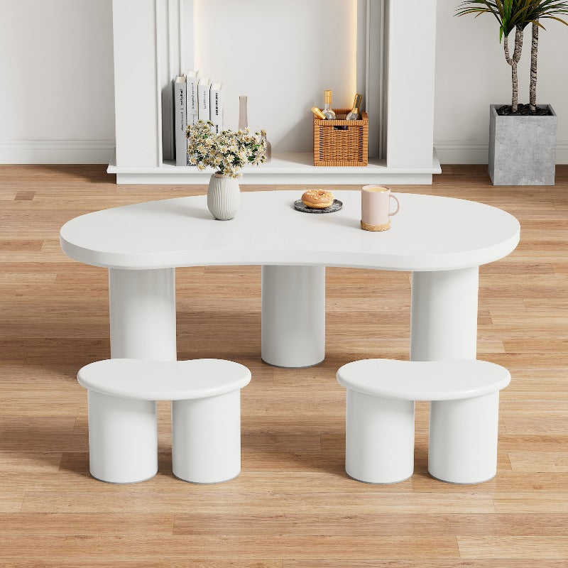 Crescent Moon Salontafel – Halvemaan Tafeltje – Bijzettafel – Sofa Tafel – Woonkamer Meubel – Wit MDF Blad – PVC Poten – Compact & Geen Montage