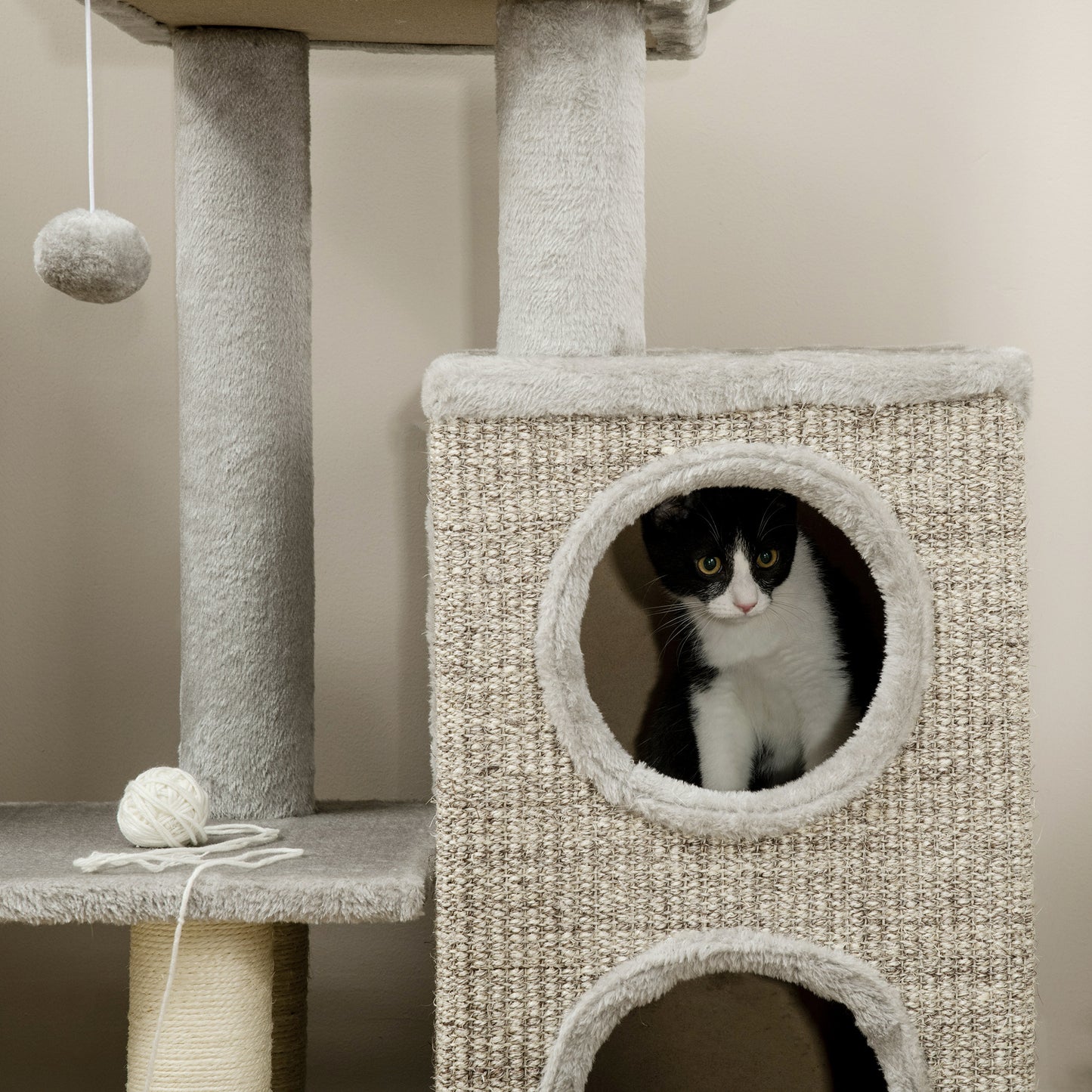 Krabpaal – Kattenkrabpaal – Kattenboom – Krabmeubel – Kattenhuis – Met Kattenhol En Speelbal – 91 cm Hoog – Lichtgrijs Met Natuurlijke Kleuren