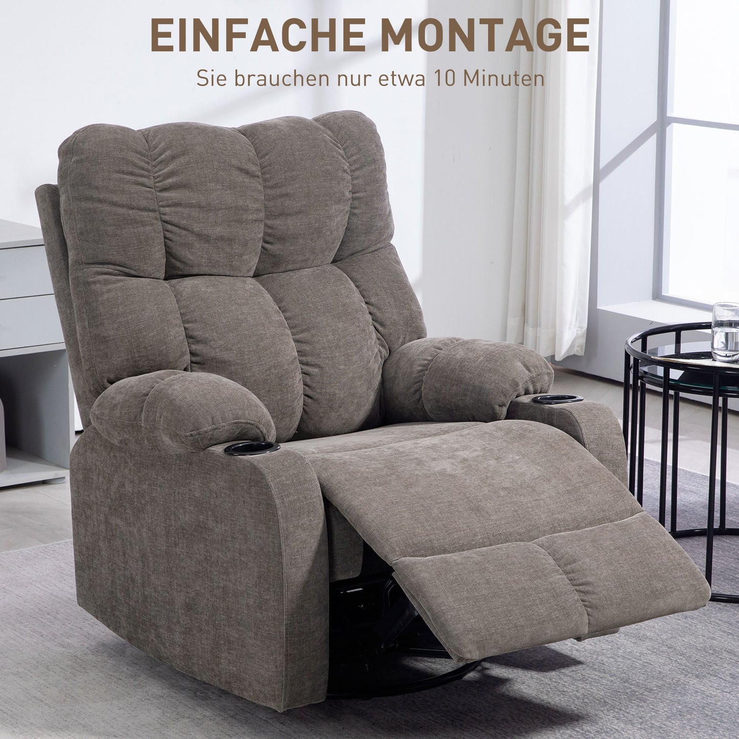 Relaxfauteuil – TV Stoel – Draaifauteuil – Lounge Fauteuil – Schommelstoel – Verstelbare Rugleuning 135° – Met Voetensteun en Bekerhouder – Lichtbruin Polyester