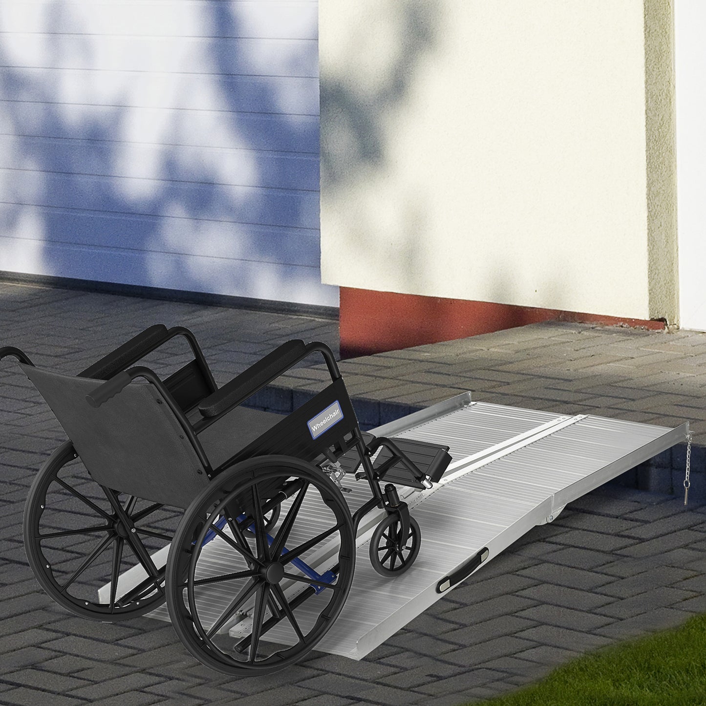 Opvouwbare Oprijplaat – Rolstoel Ramp – Toegankelijkheidshelling – Scootmobiel Oprijplaat – Drempelhulp – Lichtgewicht Aluminium – Antislip Oppervlak – Veiligheidszijkanten – 183 cm – Max Belastbaar 272 kg