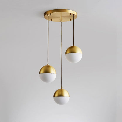 3-Lichts Hanglamp – Cluster Hanglamp – Design Hanglamp – Eettafel Lamp – Plafondlamp – Witte Glazen Bollen – Koperkleurig Metalen Frame – Verstelbare Hoogte 1 Meter