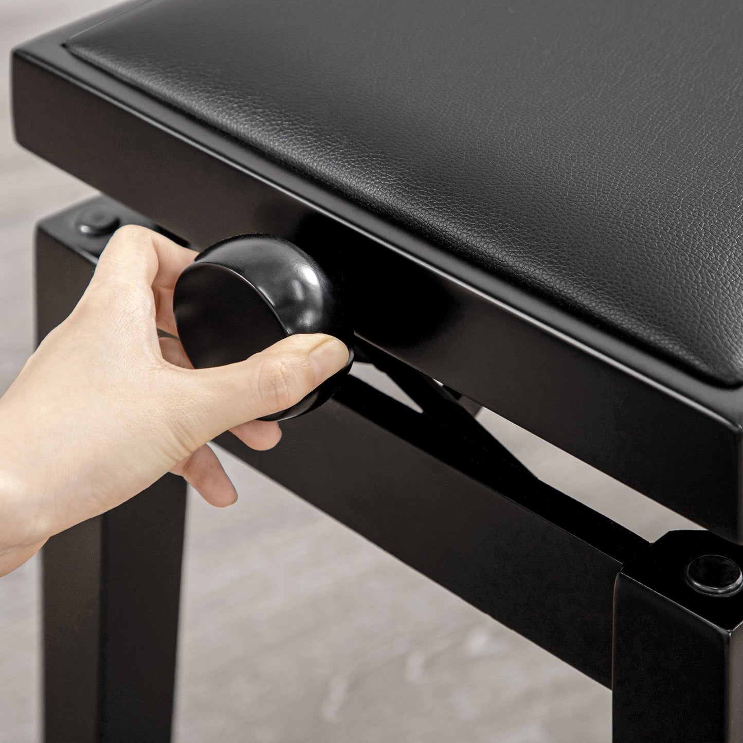 Pianobank – Piano Kruk – Keyboard Bank – Muziekbank – Zwarte Verstelbare Hoogte – Kunstleer Zitting – Massief Rubberhout Frame – Hoogglans Afwerking