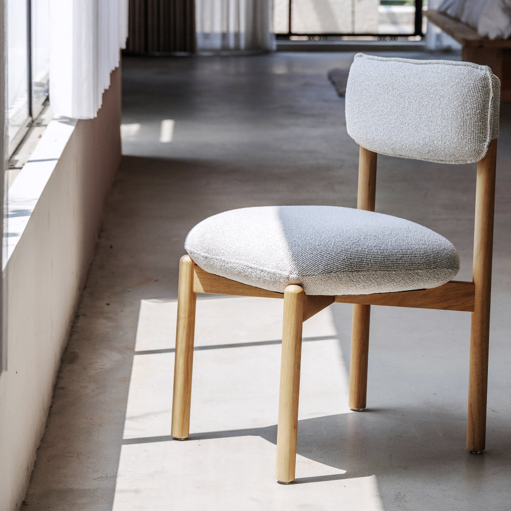 Eetkamerstoel – Stoel – Kuipstoel – Designstoel – Zitstoel – Beige – Gewatteerde Zitting – Lichtgewicht Stevig Frame