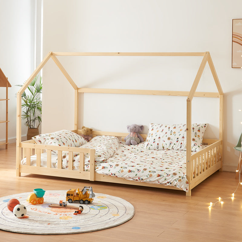 Kinderbed – Kinderbedje – Peuterbed – Jongensbed – Meisjesbed – 120 x 200 cm – Massief Dennenhout – Valbescherming – Laag en Stabiel Ontwerp