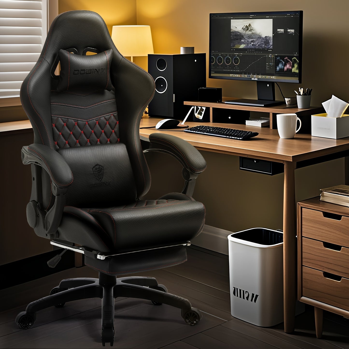 Ergonomische Gaming Stoel – Bureaustoel – Gamestoel – Computerstoel – Office Chair – Verstelbare Rugleuning – Hoofd- en Lendensteun – PU Leer – Metalen Frame – Schommelfunctie – Zwart