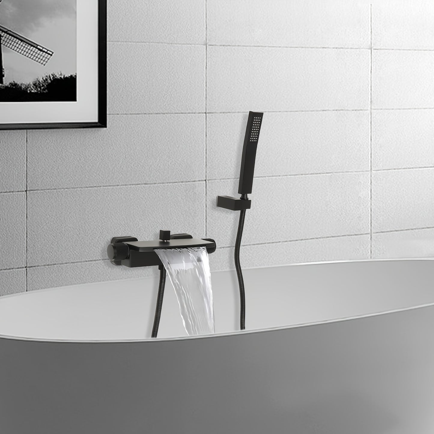 Badkraan – Badmengkraan – Douchekraan – Wandkraan – Watervaluitloop – Mat Zwart – Messing – Handdouche Met 1,5m RVS Slang