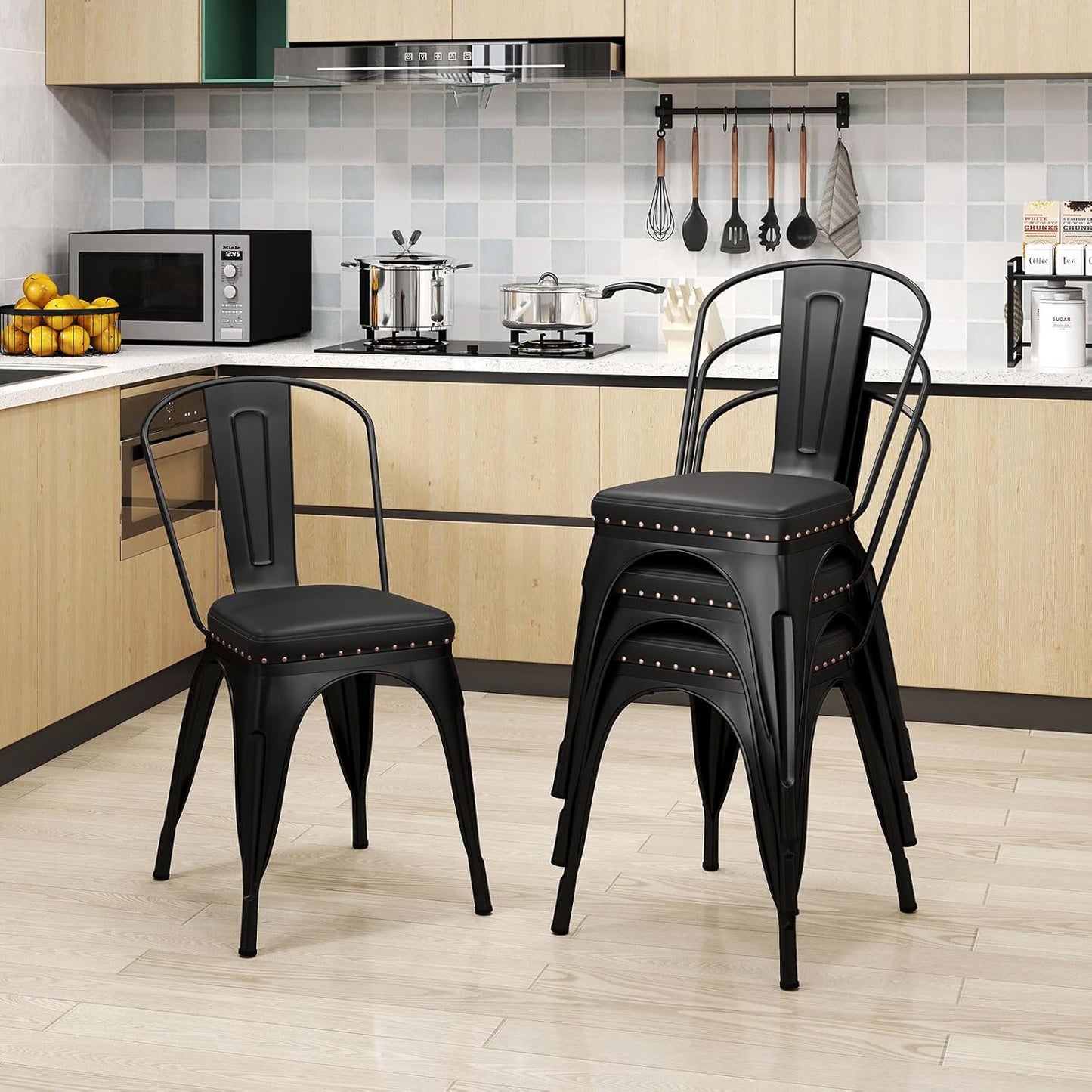 Metal Eetkamer Stoelen – Stapelbare Keuken Stoelen – Café Stoelen – Restaurant Stoelen – Zwarte Metalen Bistro Stoelen – PU Leren Kussens – Verwijderbare Rugleuning – 330 kg Draagkracht – 18,5 Inch Zithoogte