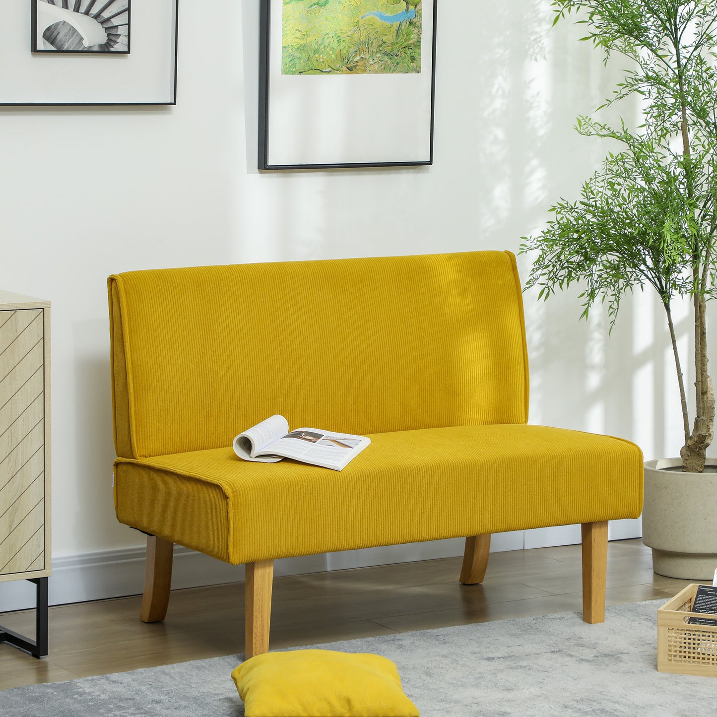 2-zits bank – tweezitsbank – loveseat – zitbank – bankje – gele corduroy bekleding – dikke vulling – massief houten poten