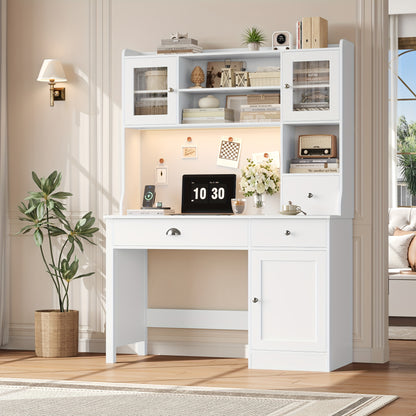 Wit Houten Bureau – Schrijftafel – Computertafel – Make-up Tafel – Werkplek Meubel – Met 3 Lades en 3 Deuren – Verstelbare Planken – Stevig en Ruim