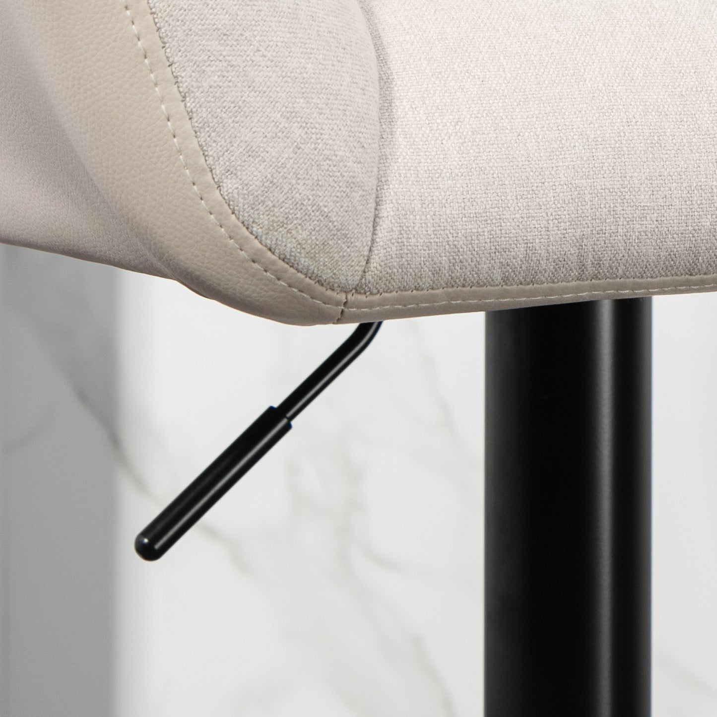 Barkrukken – Barstoelen – Krukken – Zitstoelen – Set van 2 – Verstelbare Zithoogte – Kunstleer Linnenlook Crème Zwart