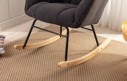 Schommelstoel – Witte Rocking Chair – Teddy Fauteuil – Schommel Fauteuil – Lounge Stoel – Zachte Teddy Bekleding – Stevige Houten Poten