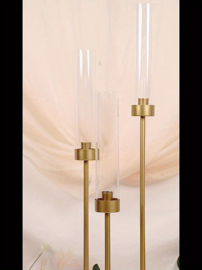 Gouden Kandelaar – Kaarshouder – Kaarsenstandaard – Tafeldecoratie – Centerpiece – 4 Stuks – Acryl Met 3 Armen – Stijlvol Sfeervol Design