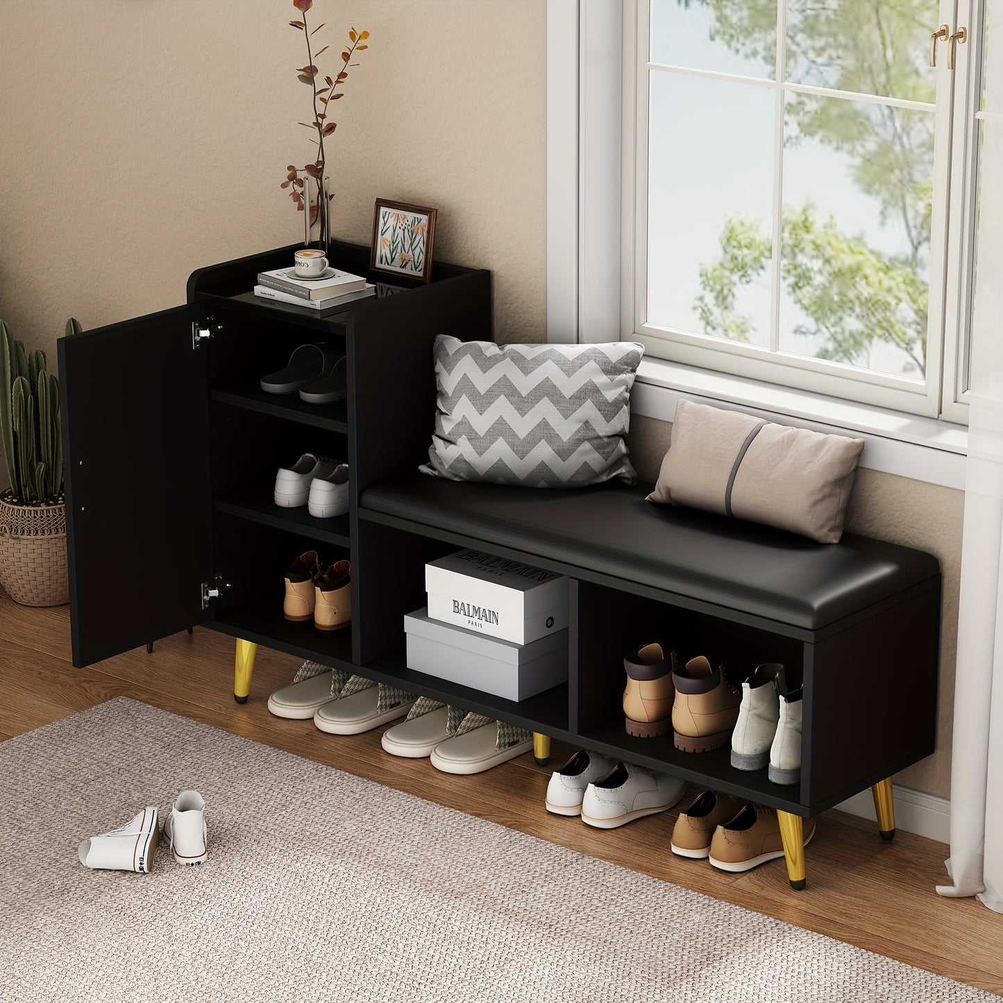 Schoenenbankje – Schoenenkast – Schoenenopberger – Schoenenrek – Schoenenbank – Bamboe Materiaal – Hoogglans Zwarte Afwerking – Ruimtebesparend Design – Goudkleurige Accenten