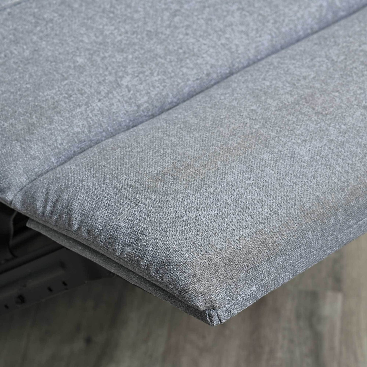 Relaxfauteuil – Relaxstoel – TV Stoel – Lounge Chair – Relaxzetel – Lichtgrijs – Verstelbare Rugleuning en Voetensteun – Linnen-Look Bekleding