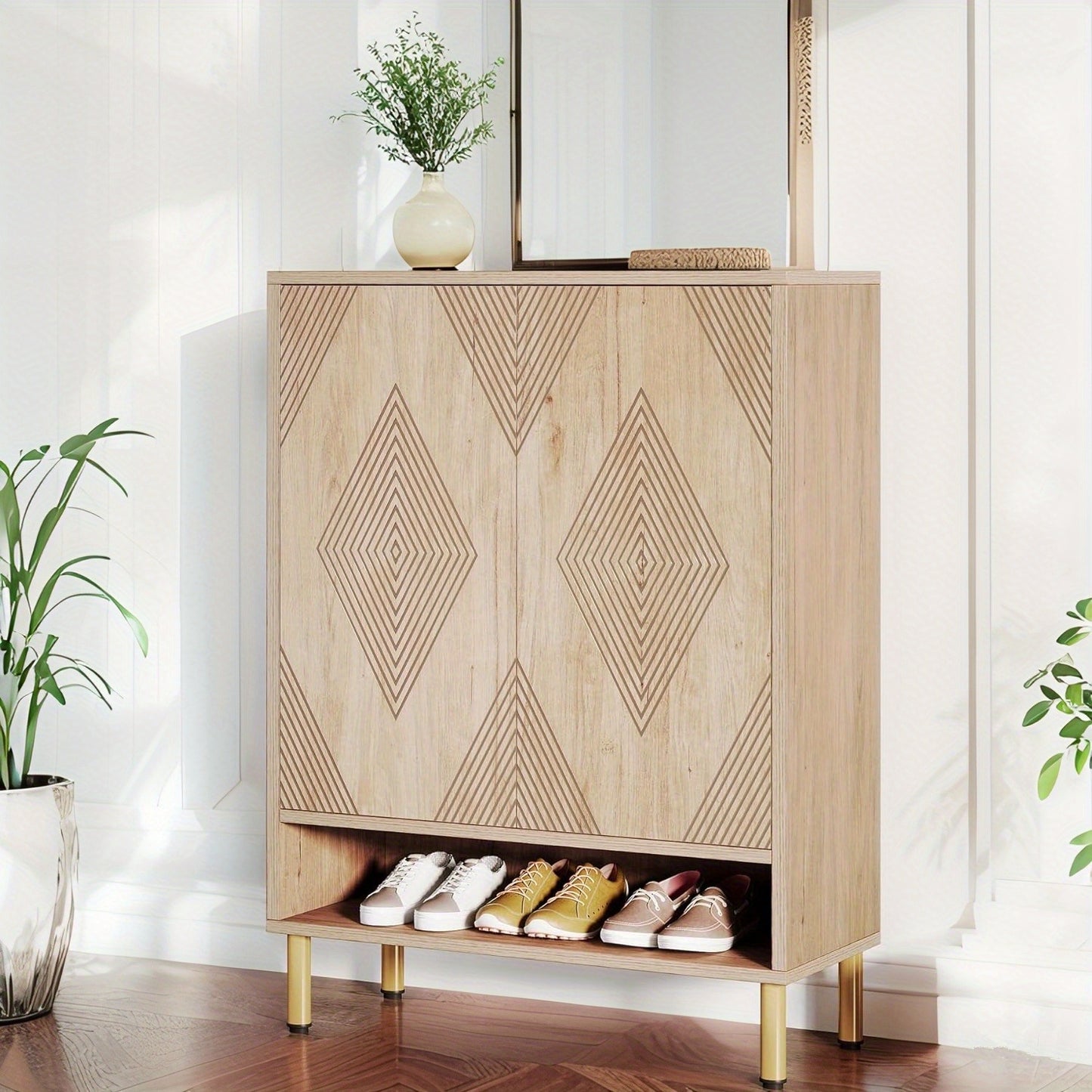 Schoenenkast – Schoenenopberger – Schoenenrek – Schoenenkastje – Schoenendisplay – 6-laags met verstelbare planken – Houtcomposiet met metalen poten – Ruimte voor 24 paar schoenen – Modern design met schuine deuren