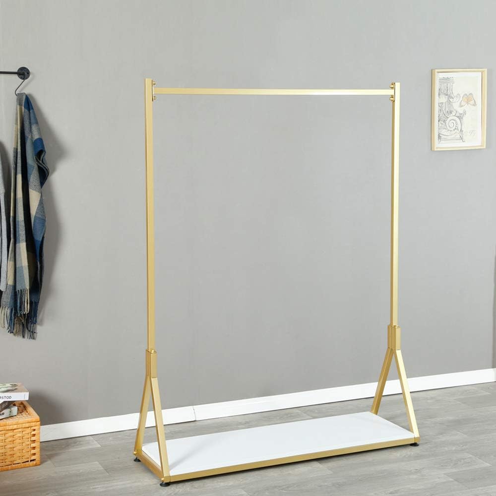 Kledingrek – Garderoberek – Kledingstandaard – Hangrek – Vrijstaand Kledingrek Goudkleurig – Metalen Frame En Houten Plank – Met 4 Rubber Wielen En Verstelbare Antislipvoeten