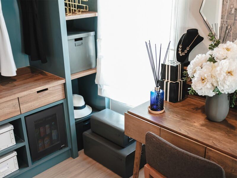 Corby Eton E glazen deur minibar in zwart – EU-stekker