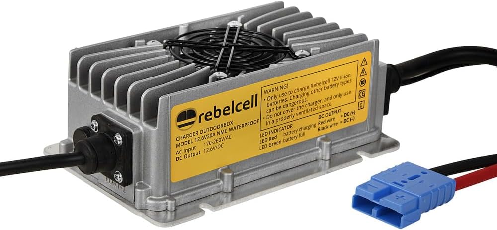Oplaadbox 12,6V 20A – Batterijlader – Acculader – Elektrische Scooter Oplader – Fietsoplader – Waterdicht Ontwerp – Geschikt Voor Buitengebruik