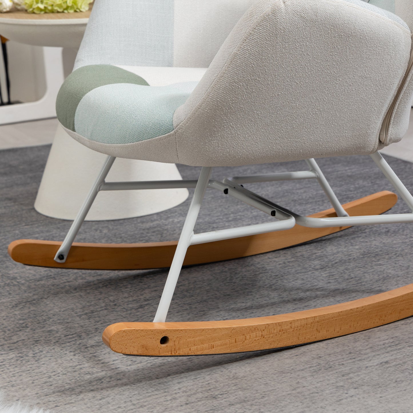 Relaxfauteuil – Fauteuil – Schommelstoel – Stoel – Zetel – Patchwork Stof – Schommelfunctie – Metalen Frame en Houten Poten – 85x69x98 cm