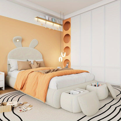 Eenpersoonsbed – Slaapbed – Bedframe – Kinderbed – Stapelbed – Beige Stoffen Bekleding – Verstelbare Warmlichtstrips – Inclusief 2 Opberghockers – 90x200 cm