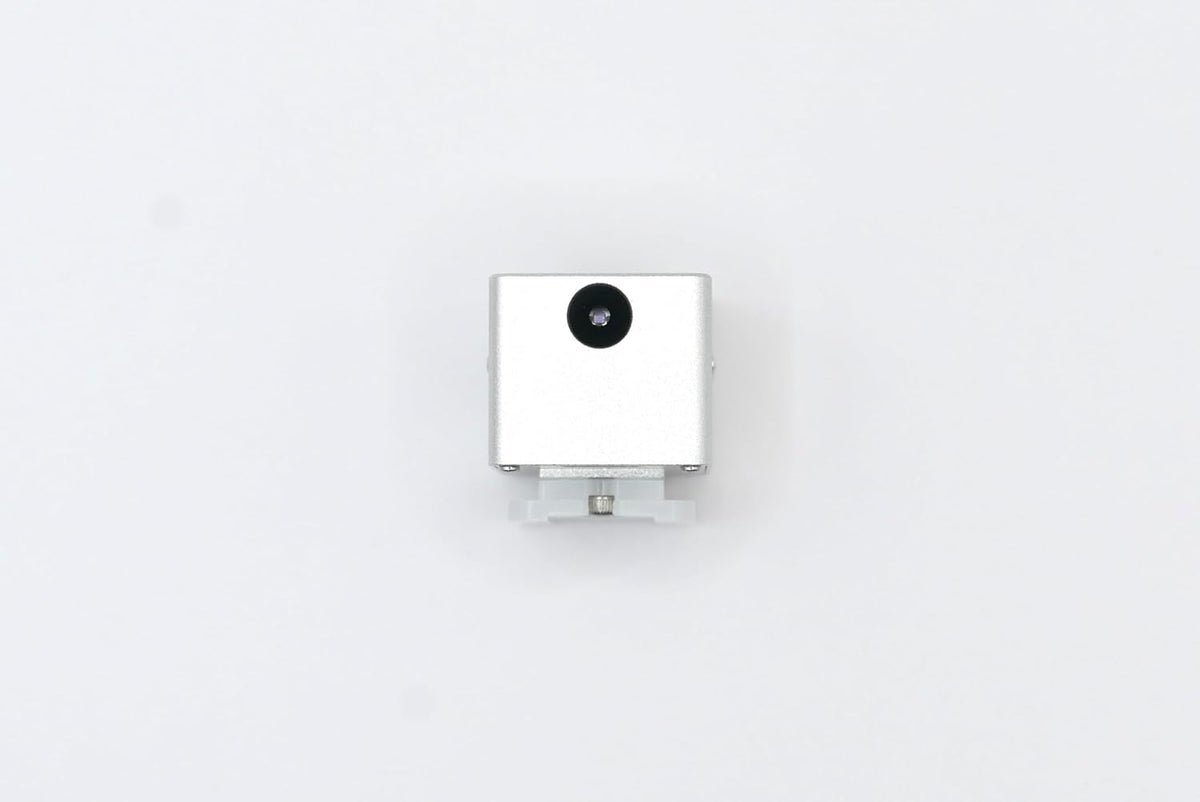 KEKS by antonKunze KM-Q OLED digitale belichtingsmeter zilver - OLED-display op achterkant