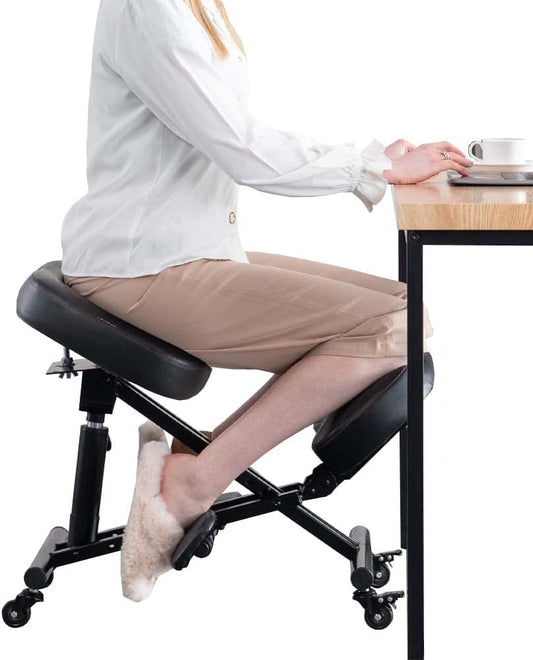Ergonomische knielstoel, verstelbare bureaukruk voor thuis en kantoor, verminder de druk op uw schenen met verstelbare voetsteunen, remwielen, zwart
