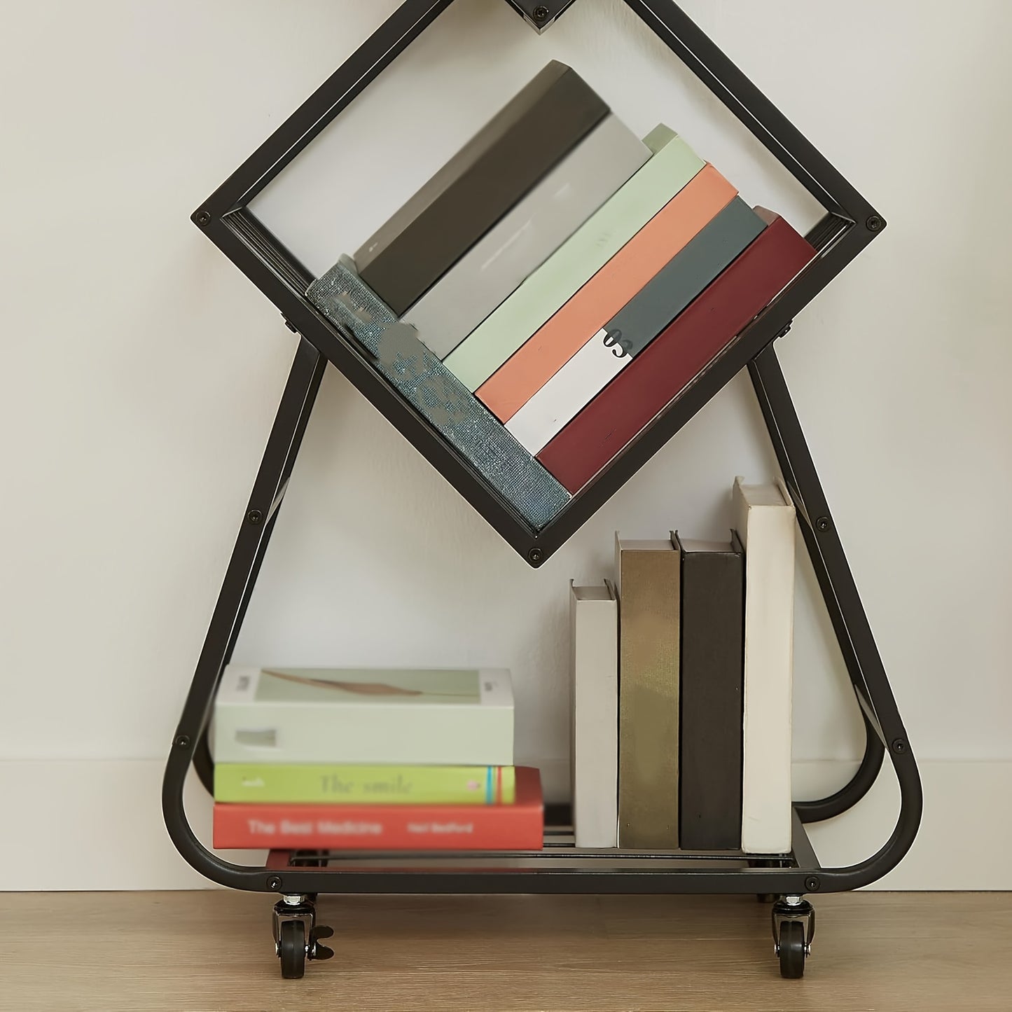 Boekenkast – Boekenrek – Opbergkast – Smalle Boekenkast – DVD Rek – Metaal – 5 Lagen – Verrijdbaar – 53,8x21,8x152,9 cm – Zwart