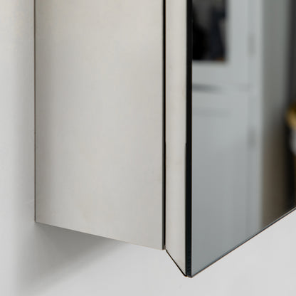 Badkamerspiegel – Spiegelkast – Badkamerkast – Wandspiegel – Opbergkast – Roestvrij Stalen Frame – 39x12x60 cm – 3 Planken