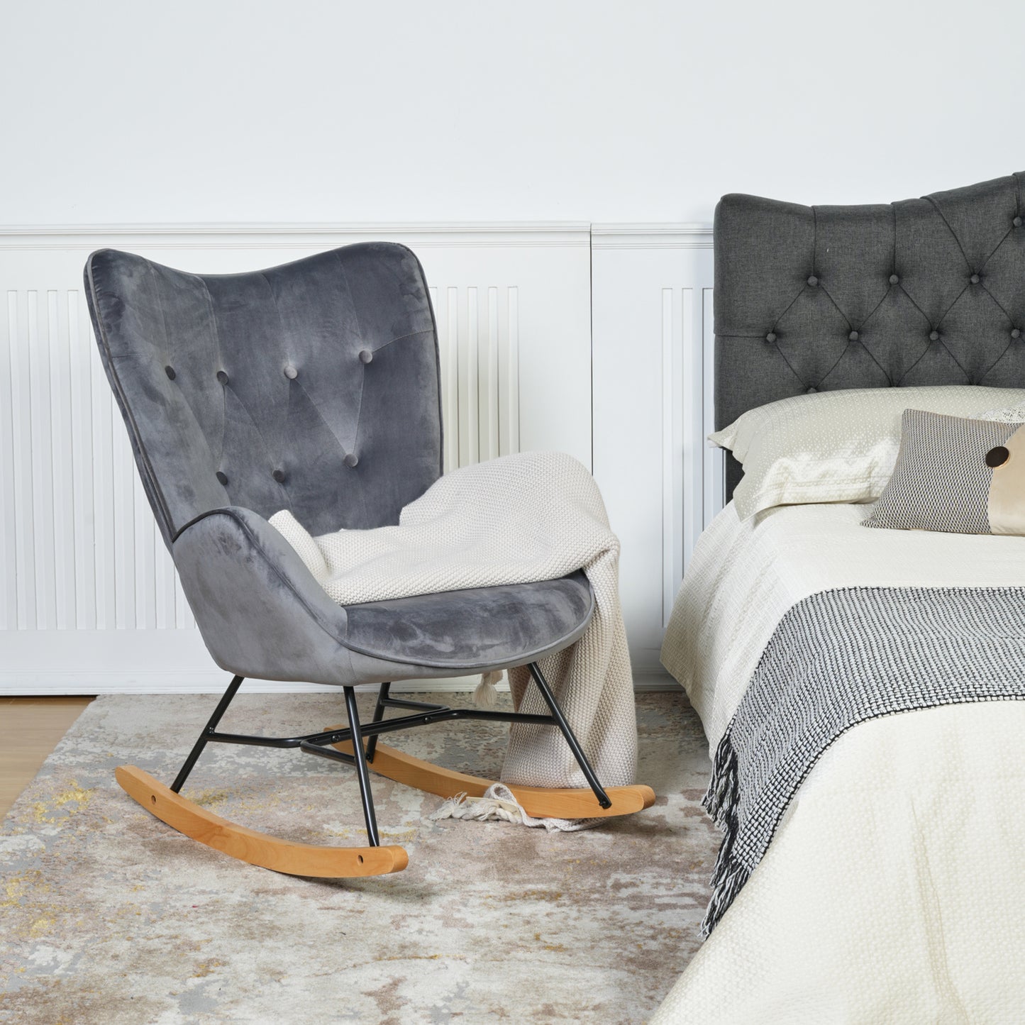 Draaifauteuil – Fauteuil – Relaxstoel – Leunstoel – Schommelstoel – Fluweel Grijs – Hoog Rugleuning – Houten Poten