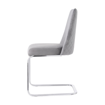 Grijze Velvet Eetkamerstoel – Luxe Stoel – Lounge Stoel – Woonkamerstoel – Slaapkamerstoel – Diamond Back Design – Zilverkleurige Metalen Poten – Set Van 2