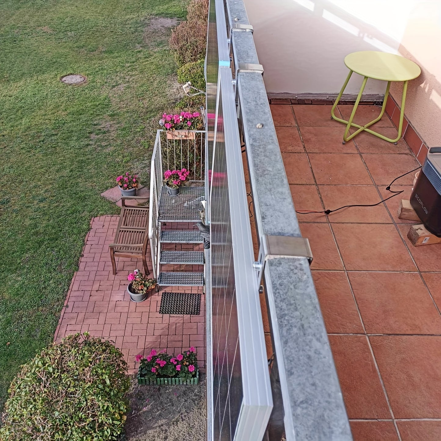 Verstelbare Solarpaneel Beugel – Solar Paneel Steun – Zonnepaneel Montagesysteem – PV Frame Houder – Zonnepaneel Bevestiging – Verstelbare Kantelhoek 0-90° – Duurzaam Staal 114-118 cm