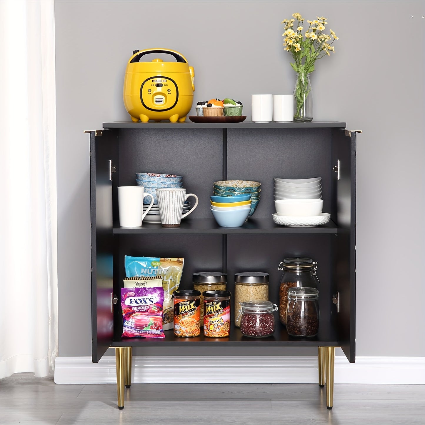 Hal Kast – Halkast – Halmeubel – Garderobekast – Opbergkast – Mat Zwart – 2 Deuren – Compact 74 cm Breed
