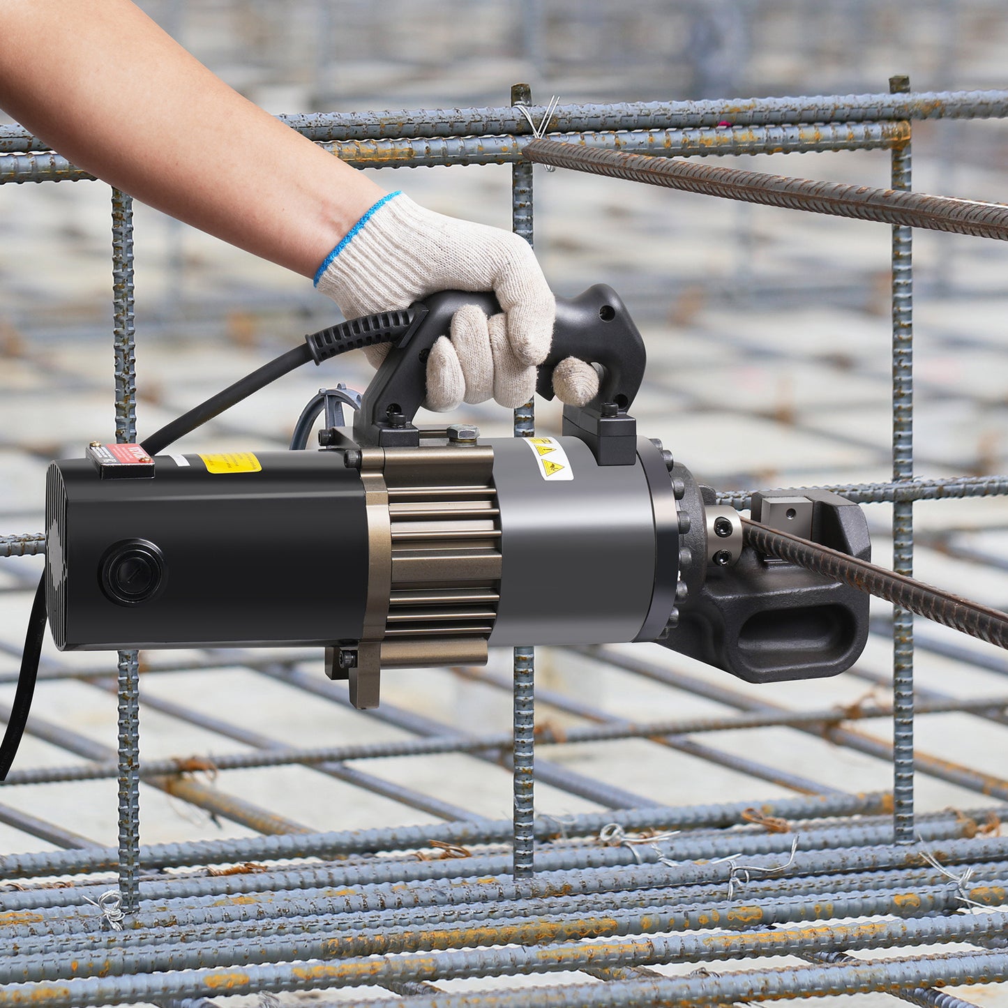 Wapensnijder – Staalstaafknipper – Betonijzersnijder – Hydraulische Knipper – Elektrische Snijder – 2000W Motor – Snijdt Tot 25 mm Dik