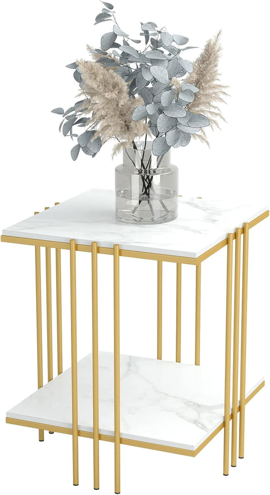 Bijzettafel – Salontafel – Nachtkastje – Side Table – Woonkamertafel – Wit Marmeren Blad – Goud Metaal Frame – 44,5 x 44,5 x 55,5 cm – Dubbele Plank