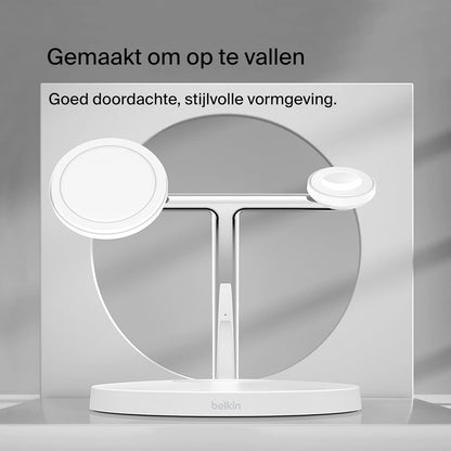 Belkin MagSafe 3-in-1 draadloze oplader, 15W-snellader voor iPhone, Apple Watch, AirPods-laadstation, draadloze oplader voor iPhone 16, 15, 14, Plus, 13, 12, Pro, Max, Mini, Apple Watch, AirPods - Wit