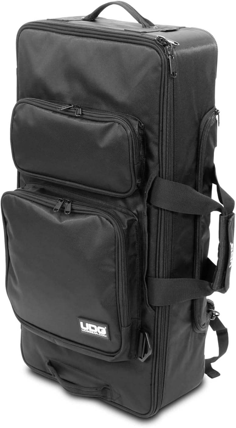 UDG Ultimate Midi Controller Backpack Large Black/Orange inside MKII U9104BL/OR